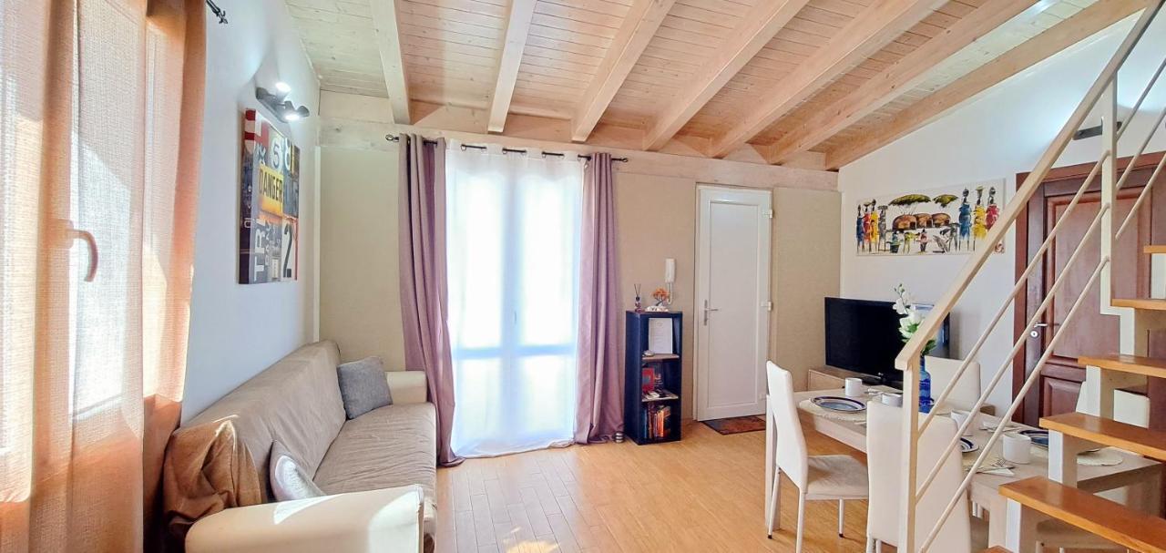 Villa Miramar Luxury Suite Palermo Airport كاريني المظهر الخارجي الصورة